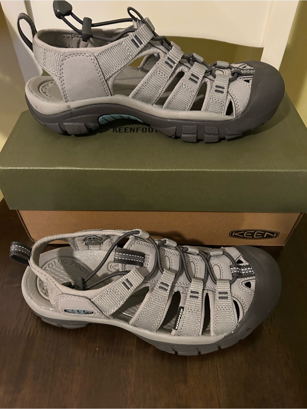 Keen Women’s Gray Multi-Strap Outdoor Trek Sandals